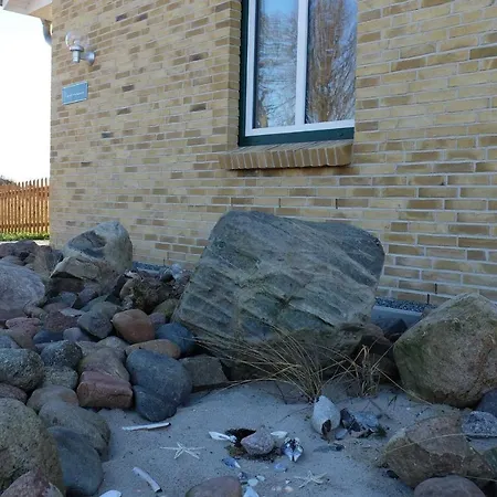 Farm stay Kuestenhaus *